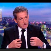 Prancūzijos eksprezidentas N. Sarkozy kritikuojamas dėl raginimo siekti kompromiso su rusais