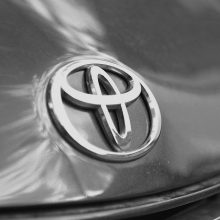 Iš namo kiemo Vilniuje pavogtas automobilis „Toyota Prius“