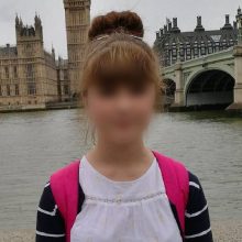 Ant Anglijoje šiurpiai nužudytos 14-metės lietuvės kelnaičių rasta patėvio DNR