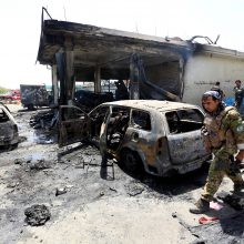 Neramumai rytų Afganistane: per savižudžio išpuolį žuvo mažiausiai 10 žmonių