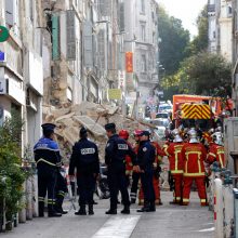 Marselyje sugriuvo du pastatai: sužeisti du žmonės