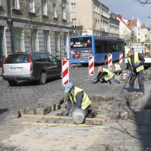 Teks apsišarvuoti kantrybe: Tiltų gatvėje – remonto darbai