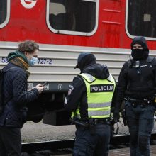 Klaipėdos traukinių stotyje – pareigūnai: jau šiandien vykdė asmenų patikras