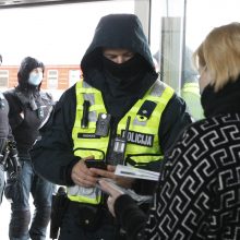 Klaipėdos traukinių stotyje – pareigūnai: jau šiandien vykdė asmenų patikras