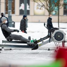 Sveikatos apsaugos ministras žada nagrinėti sportininkų prašymą treniruotis viduje