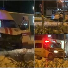 Klaipėdoje – GMP automobilio ir „Volkswagen Passat“ avarija: prireikė medikų pagalbos