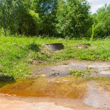 Visą savaitę iš hidranto bėga vanduo, nes taip reikia?