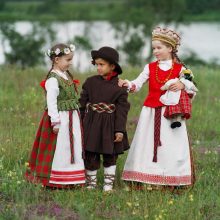 Liaudies kultūros centras kviečia dalyvauti konkurse „Mano tautos kostiumas
