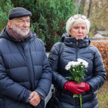 Aktorius A. Storpirštis atgulė amžino poilsio Menininkų kalnelyje