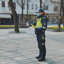 Policija aiškinosi, kaip paspirtukininkai ir dviratininkai laikosi eismo taisyklių