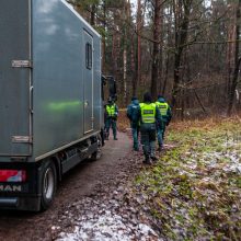 Kas pavertė Kleboniškio mišką sprogdinimų poligonu?