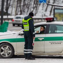 Kaune tikrino mašinų padangas: su kai kuriomis avarijos išvengti beveik neįmanoma