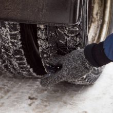 Kaune tikrino mašinų padangas: su kai kuriomis avarijos išvengti beveik neįmanoma