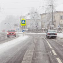 Kauno keliai – vėl tragiški: viešasis transportas gali vėluoti ir valandą 