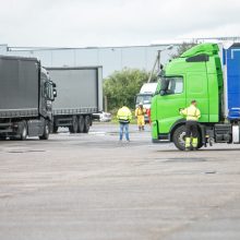 Kaune – pavojinga situacija: išsiliejo tona nuodingos rūgšties, yra nukentėjusiųjų