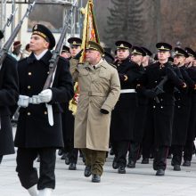 Vilniuje kariniu paradu paminėtos 101-osios kariuomenės metinės