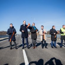 Pagaliau: Kaune atidarytas naujasis tiltas per Nerį