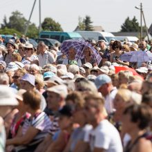 Antrasis „Naisių vasaros“ festivalis – kitoks: susirinko ir garsūs atlikėjai, ir gausi auditorija 