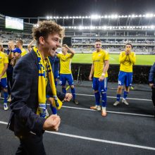 LFF taurės trofėjų iškėlė „TransInvest“