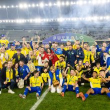 LFF taurės trofėjų iškėlė „TransInvest“