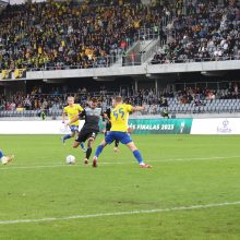LFF taurės trofėjų iškėlė „TransInvest“