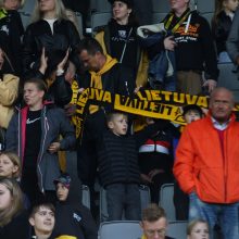 LFF taurės trofėjų iškėlė „TransInvest“