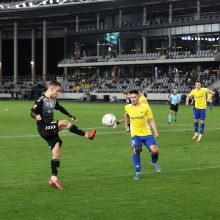 LFF taurės trofėjų iškėlė „TransInvest“