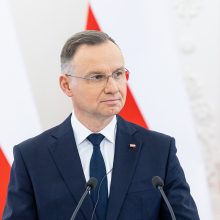 A. Duda: karas Ukrainoje pabrėžė būtinybę stiprinti kariuomenę