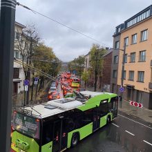 Kauno centrą surakino eismo spūstys: kaip grįžti namo?