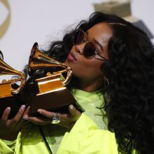 Paaiškėjo, kas pelnė pagrindinį 2019-ųjų „Grammy“ apdovanojimą