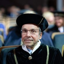 Inauguruotas LSMU rektorius prof. R. Benetis