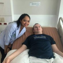 Tailando medikai sužalotam vyrui suteikė vilties: belieka ir toliau žvelgti į priekį