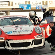 „Aurum 1006 km“ lenktynėse triumfavo „Porsche“ važiavusi Gelžinių komanda!
