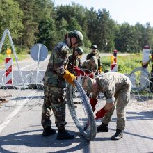 Ragina amerikiečius nedelsiant išvykti iš Baltarusijos: JAV žino daug daugiau nei Lietuva?