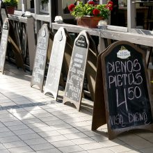 Sezoninių darbuotojų ieškojimo įkarštis: kokią algą žada?   