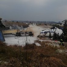 Katmandu sudužus Bangladešo laineriui žuvo 49 žmonės, sužeisti 22 