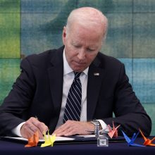 Šaltinis: J. Bidenas remia pažangių lėktuvų pristatymą Ukrainai