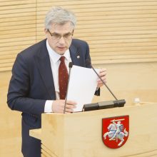 Seimas panaikino G. Steponavičiaus teisinę neliečiamybę