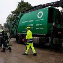 Tragedija pakaunėje: po šiukšliavežės ratais žuvo „Kauno švaros“ darbuotojas