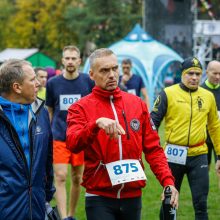 Susigrūmęs su pajūrio vėju bėgime „Gintarinė jūrmylė“ triumfavo R. Kančys