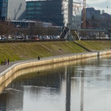 Nemuno krantinėje apšvietimo nebus?