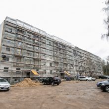 Miegantys biurokratai stabdo renovaciją: problemų – apstu