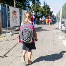 Rugsėjo 1-oji tėvams brangi visomis prasmėmis: gali neužtekti ir poros šimtų eurų