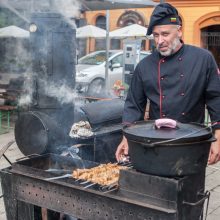 Senamiestyje pasklido rudens ir amatininkų gėrybės