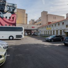 Statote automobilį „Žemyn upe“ aikštelėje? Turime jums prastų žinių