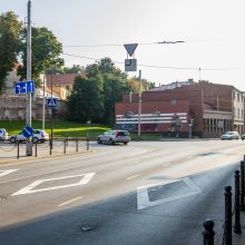 Prie perėjų nubraižyti rombai kelia sumaištį: Kaunas kuria savas eismo taisykles?