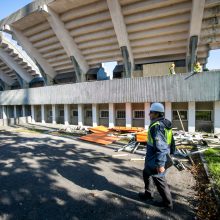 Renginiai pradėtame tvarkyti Kauno stadione užkliuvo Darbo inspekcijai