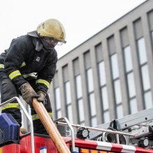 Neeilinis gaisras pačiame Kauno centre: ką užfiksavo vaizdo kameros