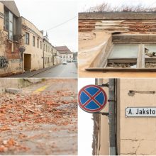 Senamiestyje ant galvų krenta apleisto pastato dalys: labiausiai neramu dėl vaikų