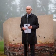 Vandžiogaloje atidarytas memorialas holokausto aukoms